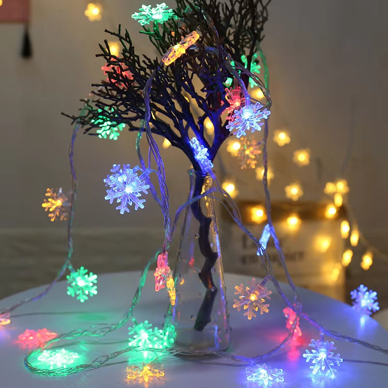 1.5/4/6M LED Snowflake Light String Battery/Usb Christmas Fairy Festoon Light Living Room Outdoor Garden Garland New Year Decor